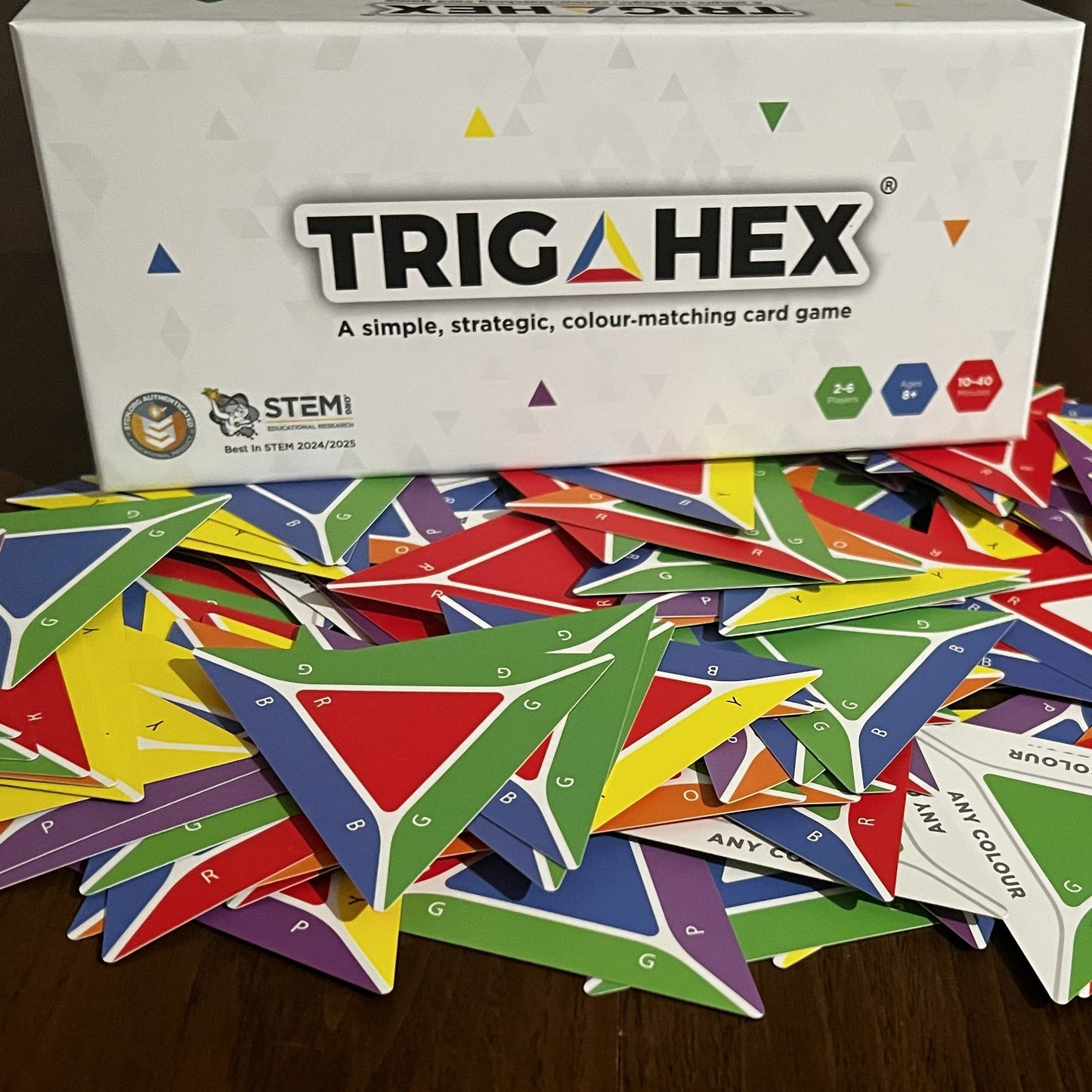 Trigahex – The Simple Family Card Game for All Ages